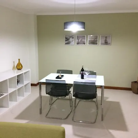 Indigo Apartment *